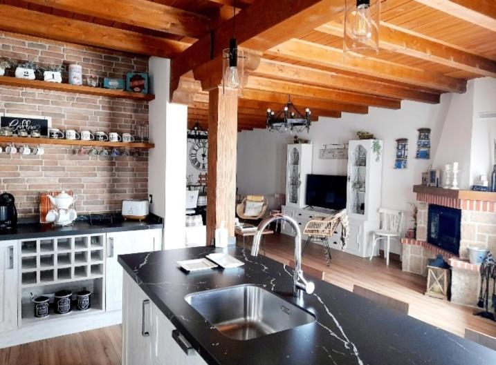 Casa Rural El Trastero De Carmelo Maello Bagian luar foto